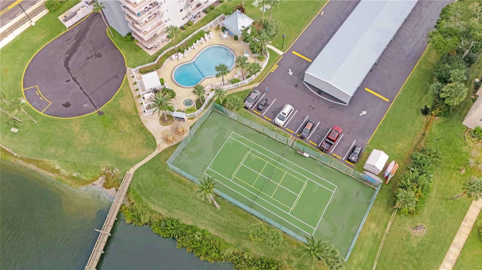 Image 9 of 26 For 100 Silver Beach Avenue 816