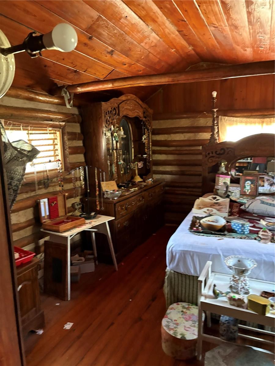 Image 12 of 25 For 1045 Buckles Road