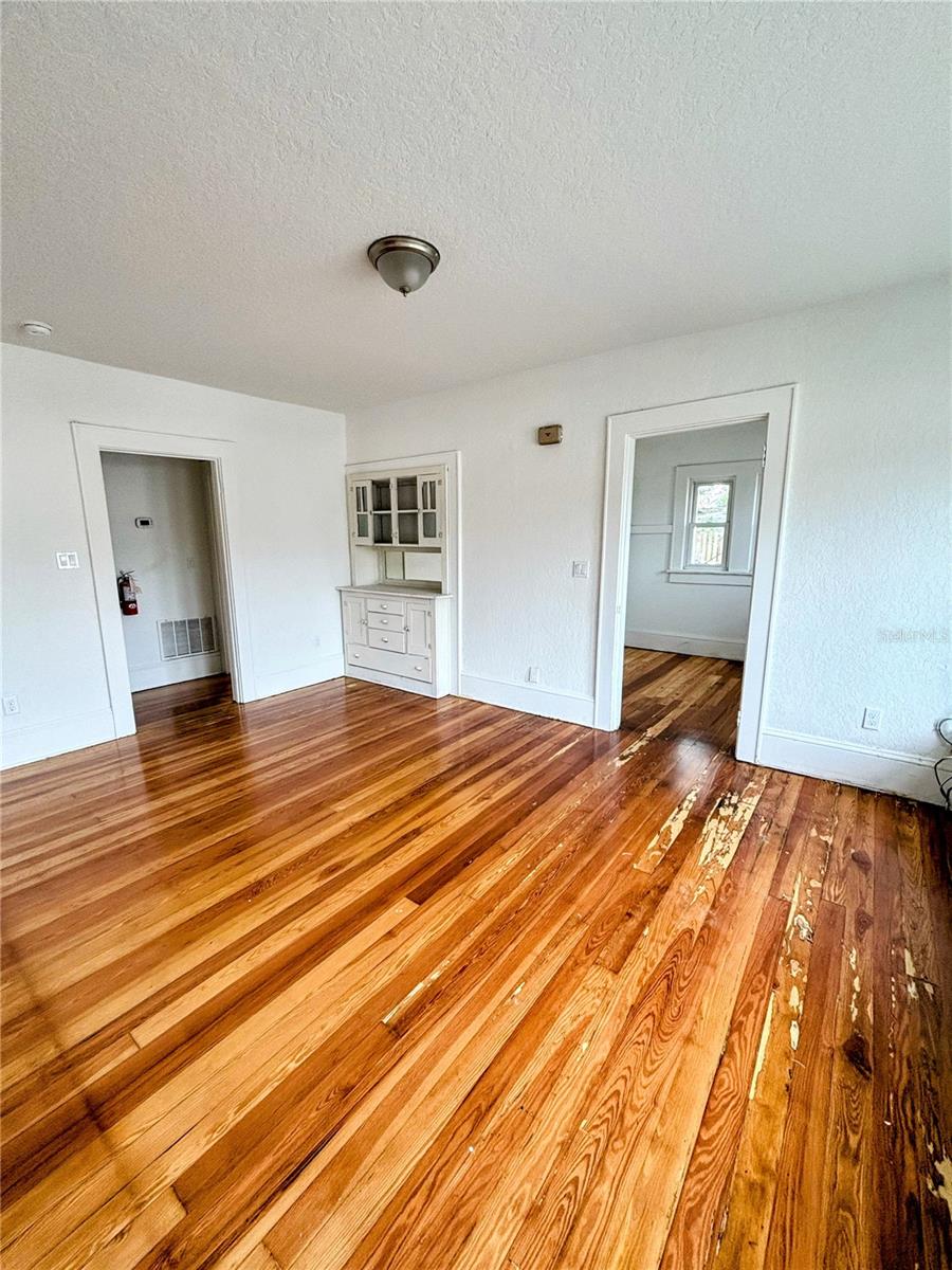 Image 13 of 21 For 616 Dixie Freeway