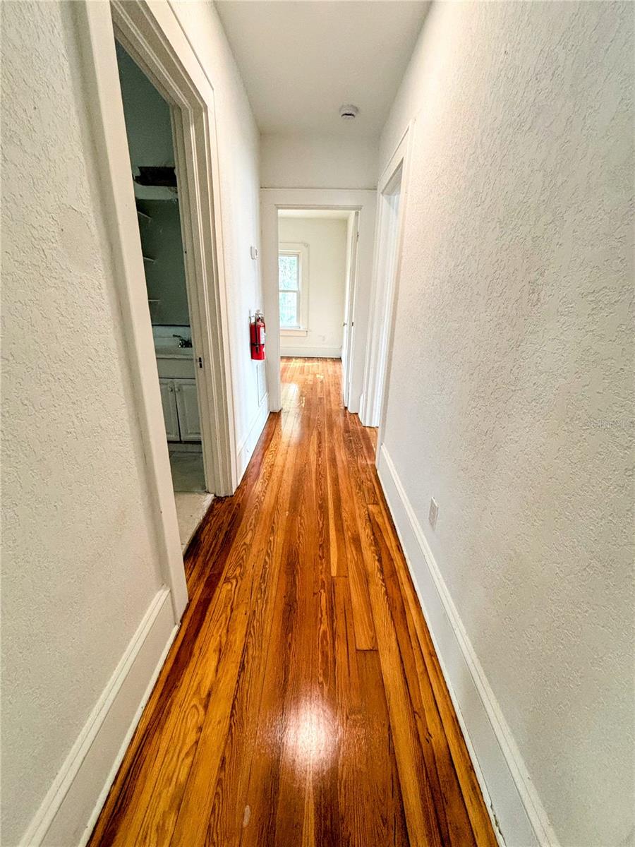 Image 17 of 21 For 616 Dixie Freeway