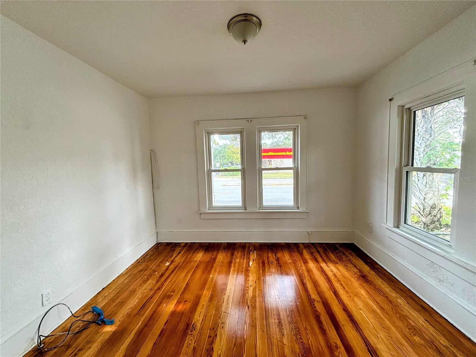 Image 18 of 21 For 616 Dixie Freeway