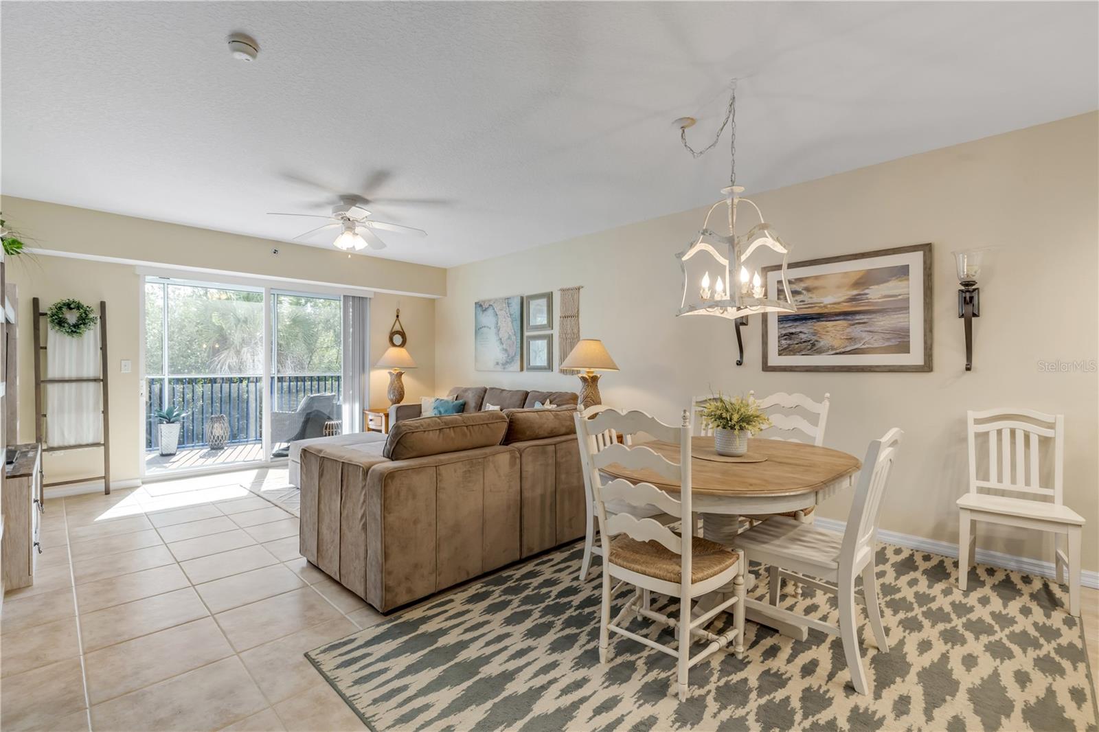 Image 15 of 46 For 5300 Atlantic Avenue 16-205