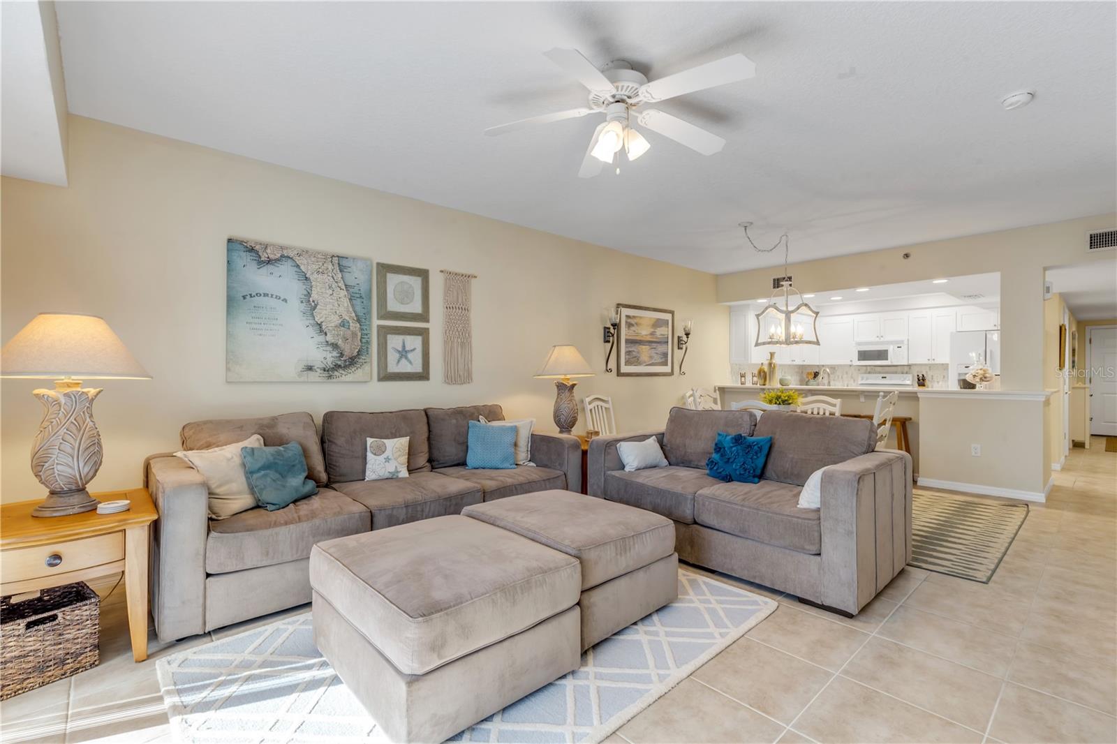 Image 21 of 46 For 5300 Atlantic Avenue 16-205