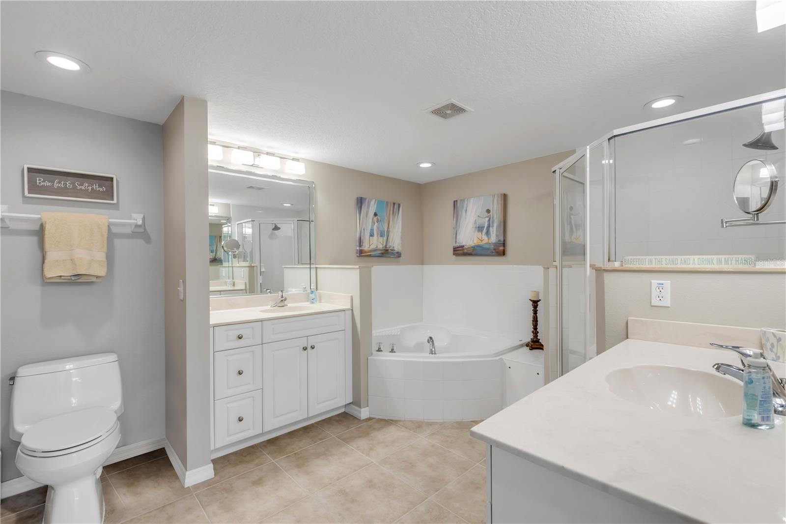 Image 27 of 46 For 5300 Atlantic Avenue 16-205