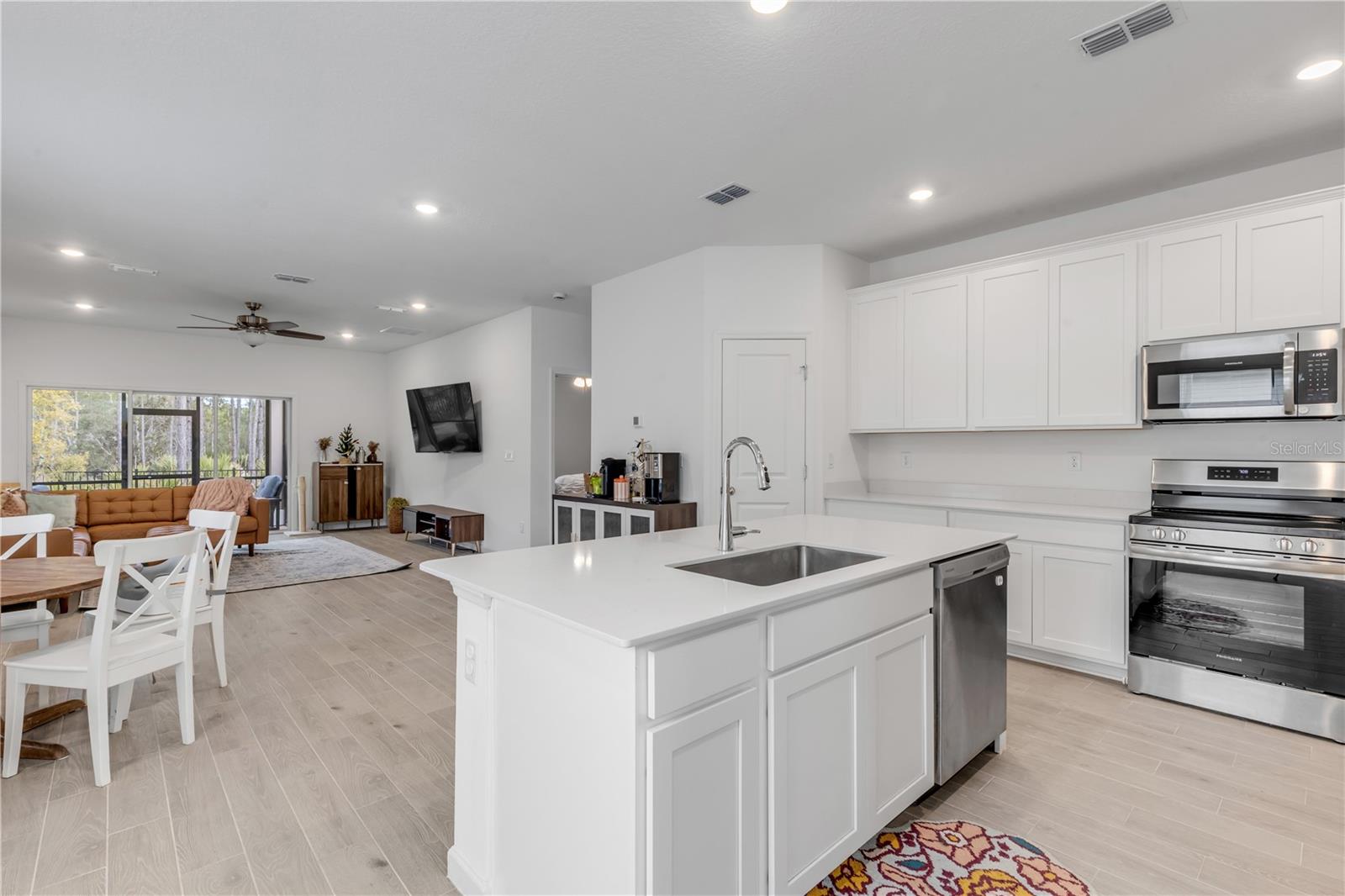 Image 10 of 69 For 71 River Strand Lane