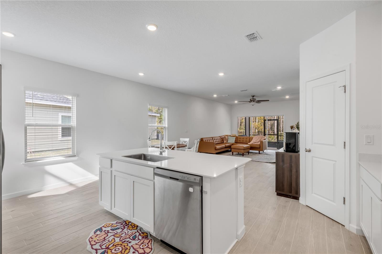 Image 14 of 69 For 71 River Strand Lane