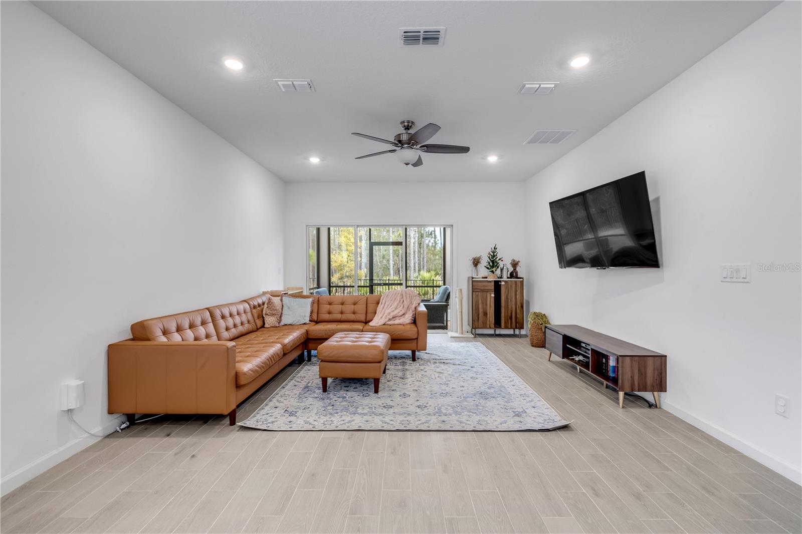 Image 21 of 69 For 71 River Strand Lane