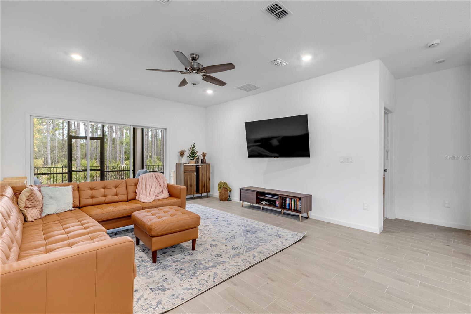 Image 22 of 69 For 71 River Strand Lane