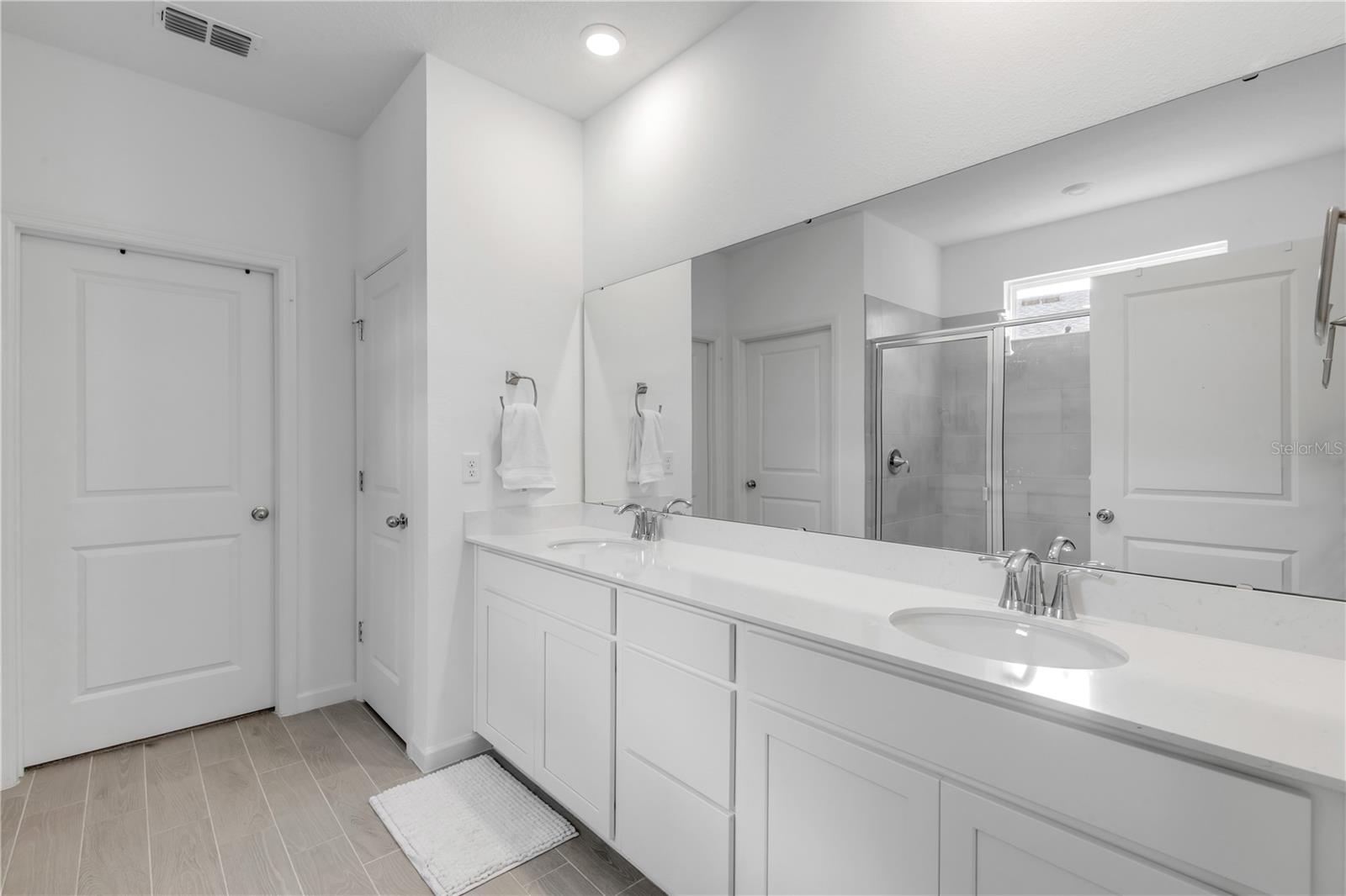 Image 30 of 69 For 71 River Strand Lane