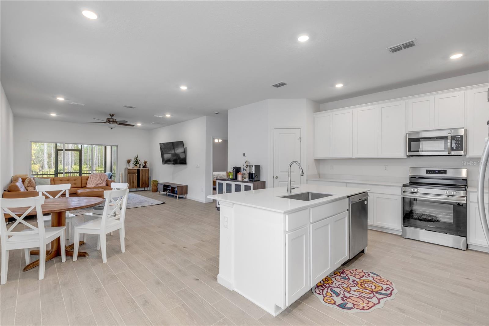 Image 9 of 69 For 71 River Strand Lane