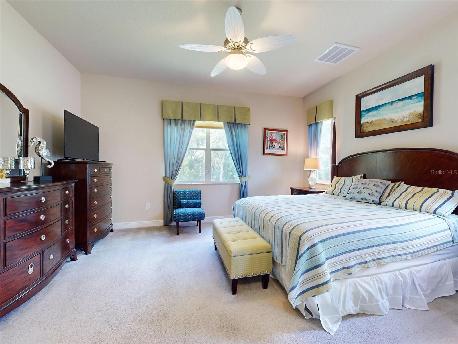 Image 33 of 53 For 3403 Torre Boulevard