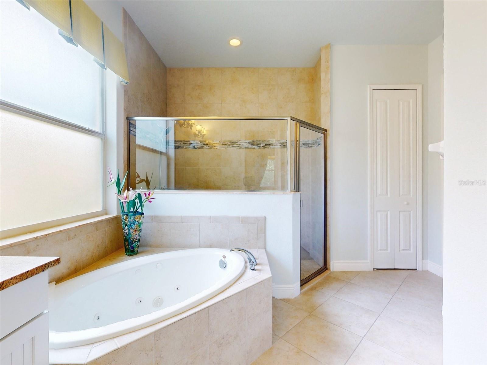 Image 35 of 53 For 3403 Torre Boulevard