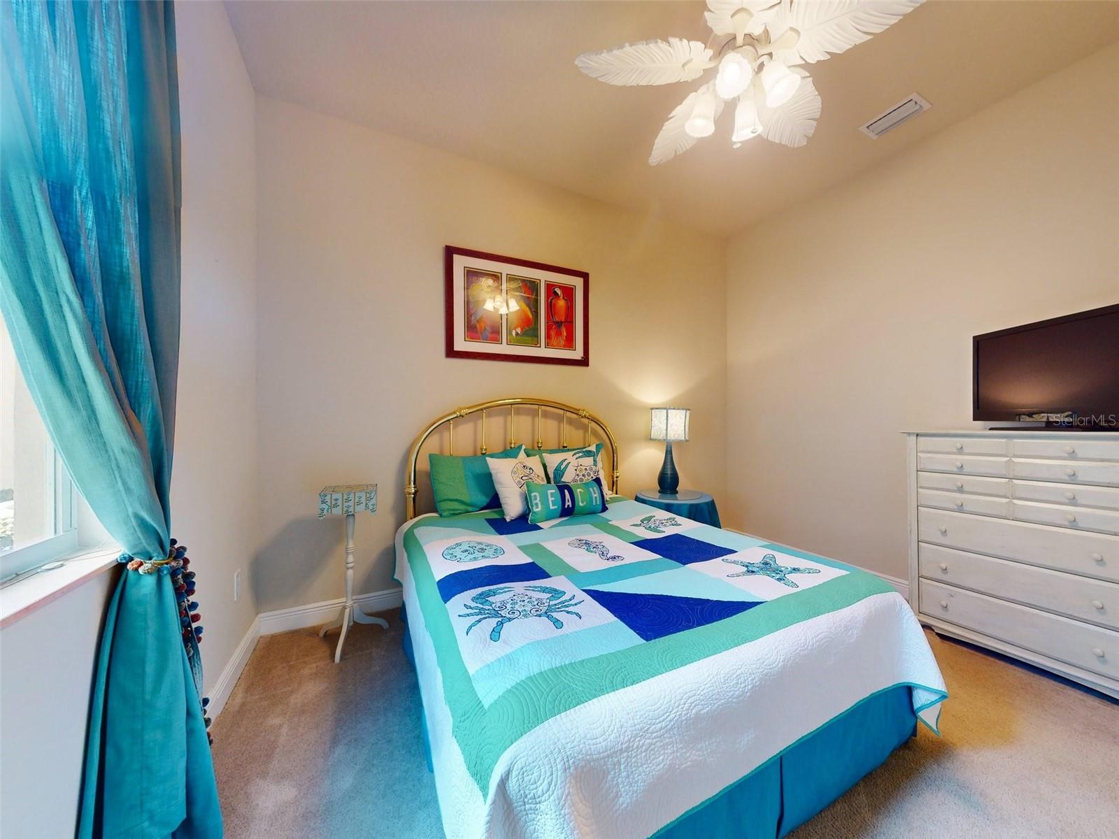 Image 40 of 53 For 3403 Torre Boulevard