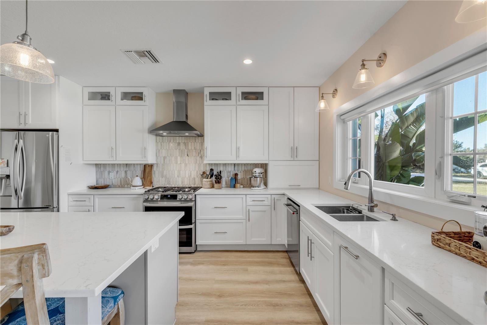 Image 18 of 80 For 2760 Pearl Lake Trail