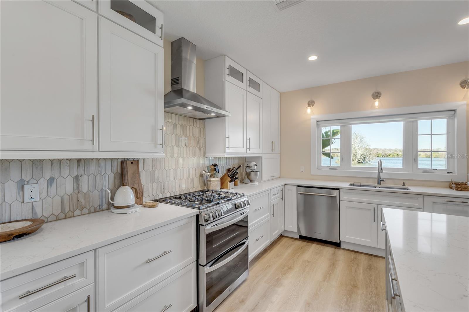 Image 21 of 80 For 2760 Pearl Lake Trail