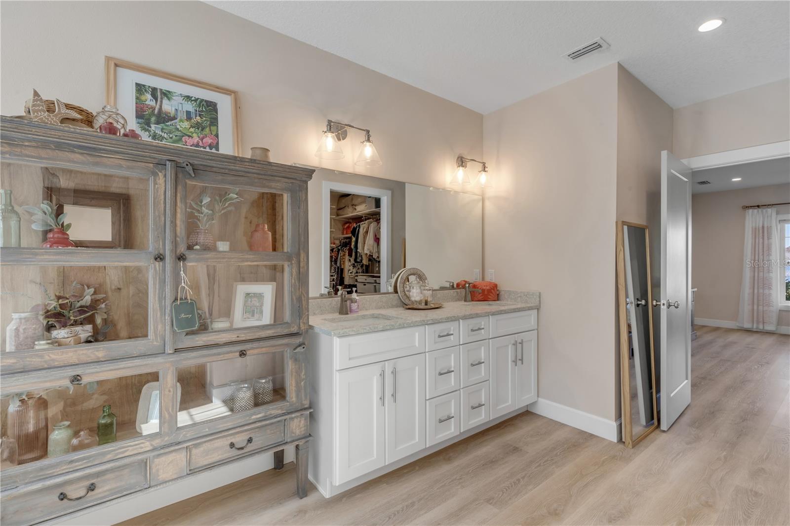 Image 30 of 80 For 2760 Pearl Lake Trail