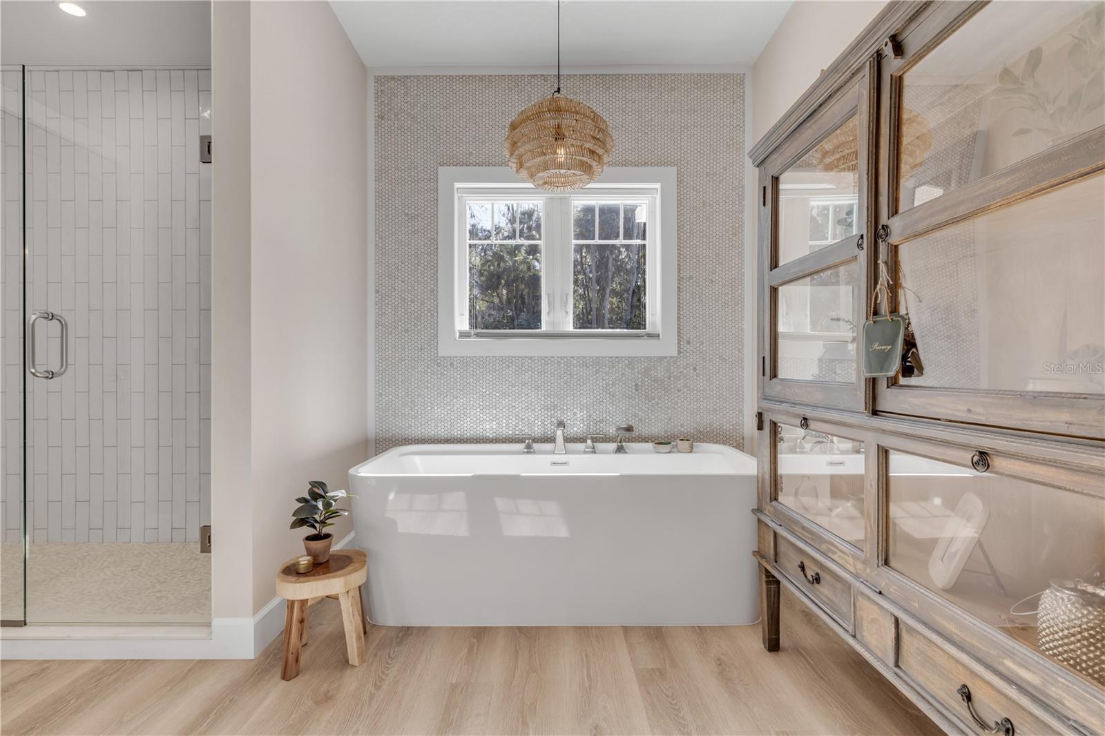 Image 6 of 80 For 2760 Pearl Lake Trail