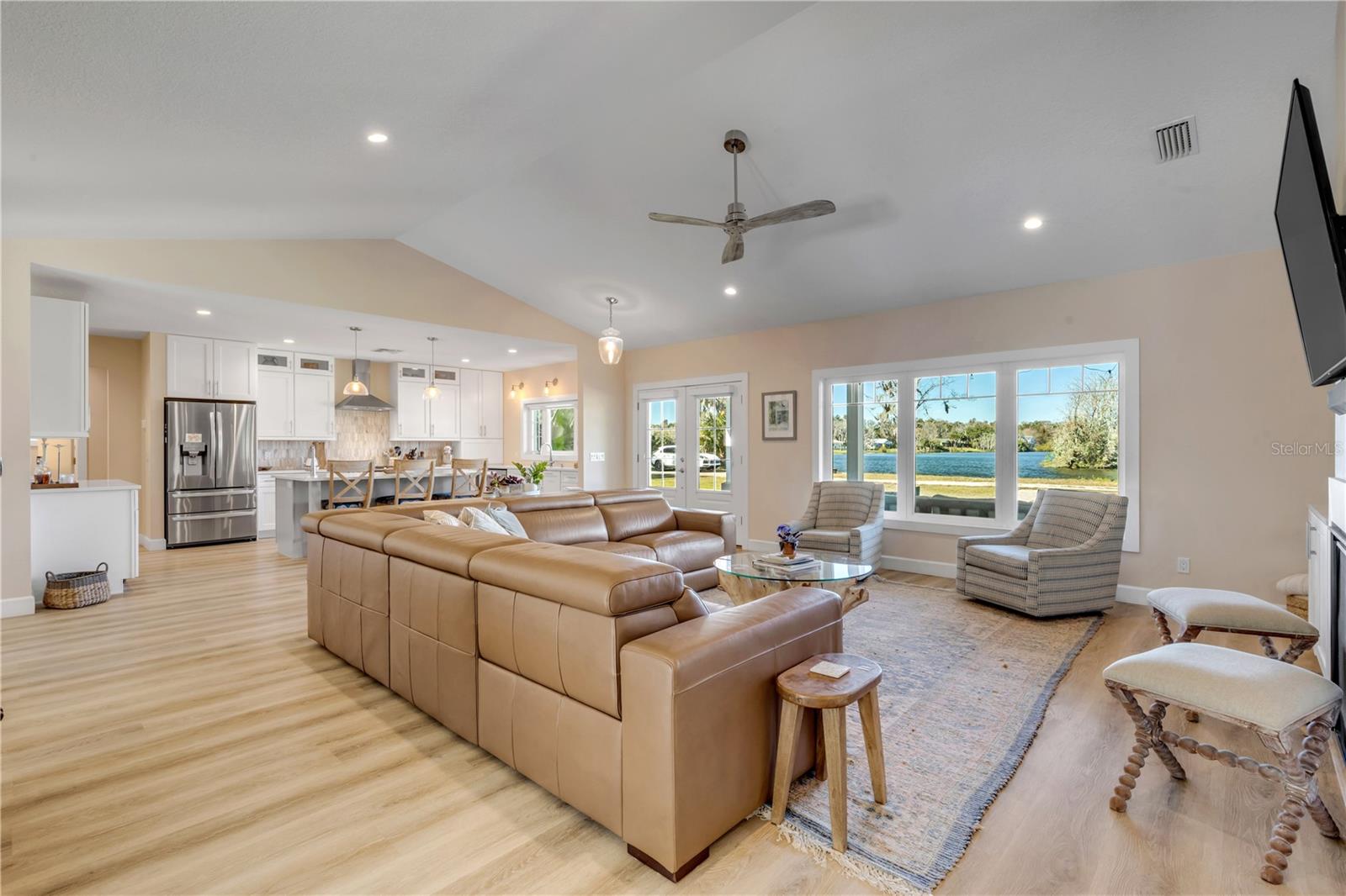 Image 9 of 80 For 2760 Pearl Lake Trail