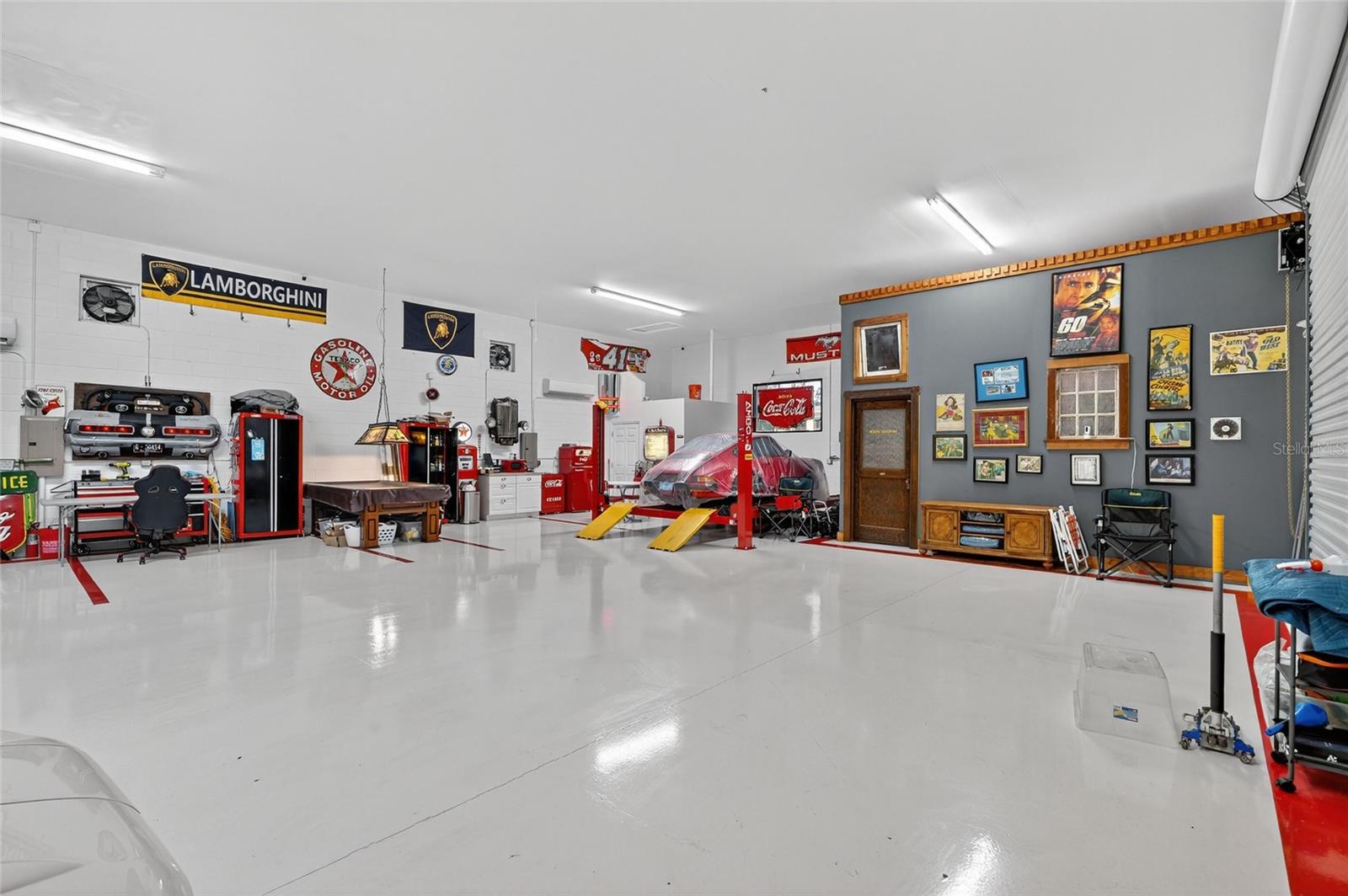 Image 16 of 40 For 601 Oak Street C & D