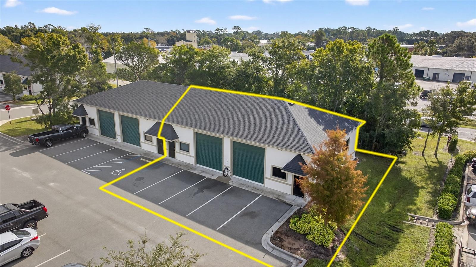 Image 2 of 40 For 601 Oak Street C & D