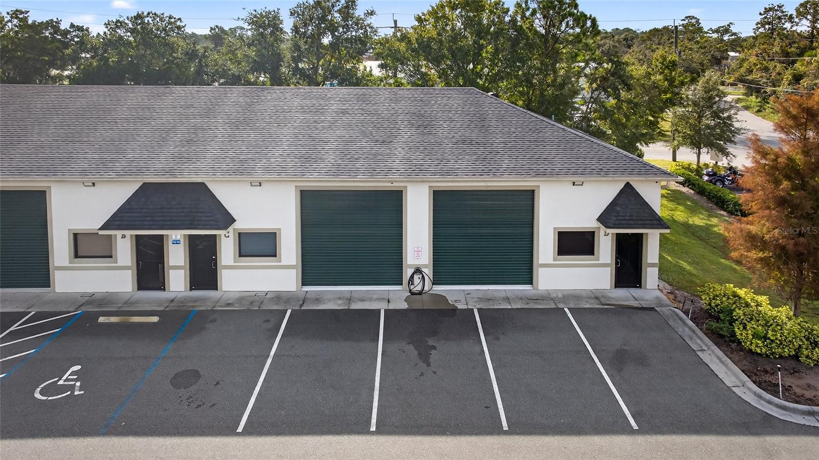 Image 35 of 40 For 601 Oak Street C & D