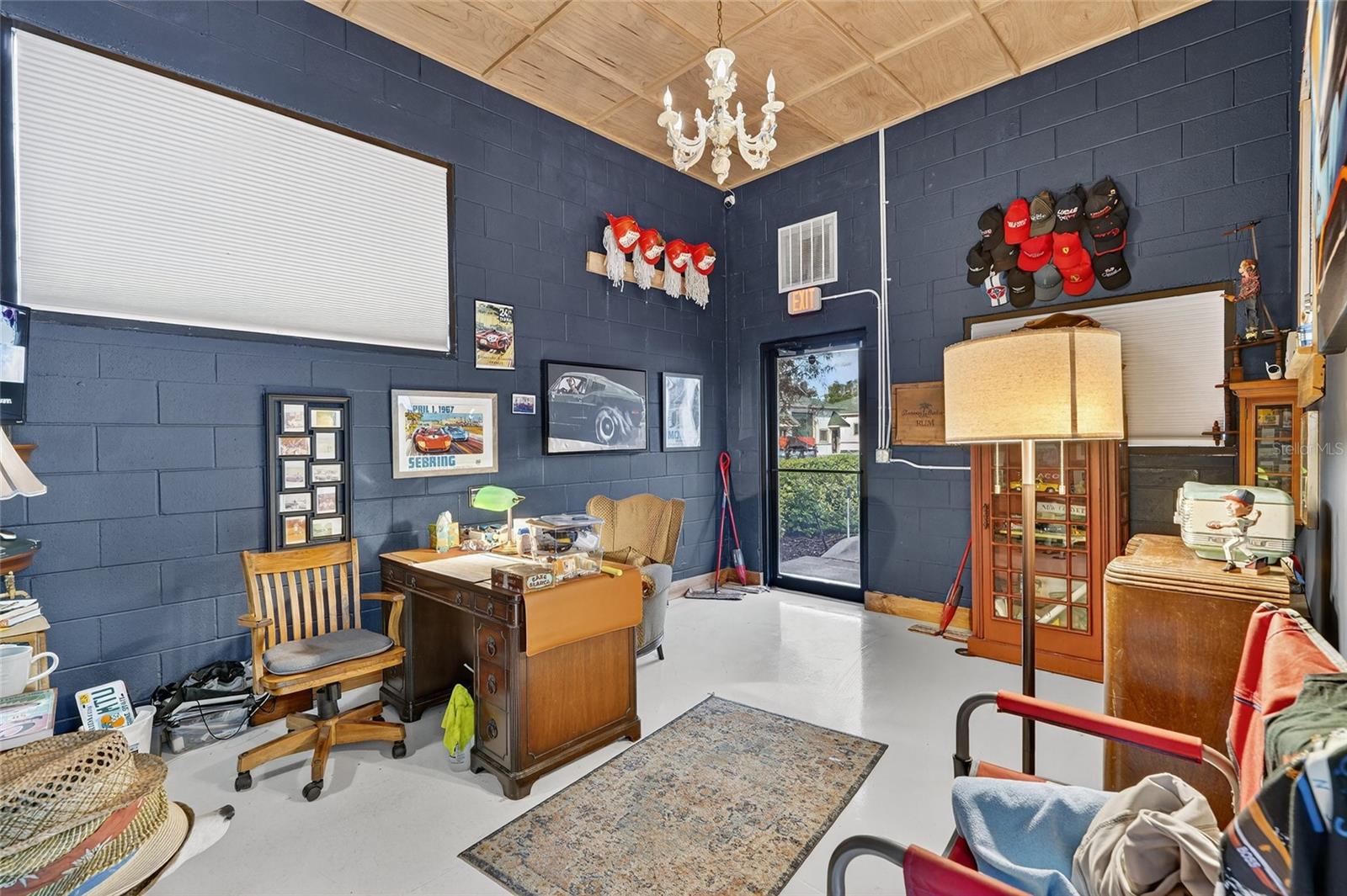 Image 5 of 40 For 601 Oak Street C & D