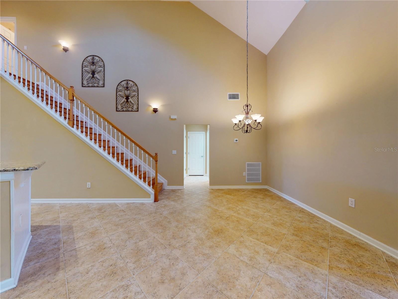 Image 18 of 87 For 1938 Turnbull Lakes Drive