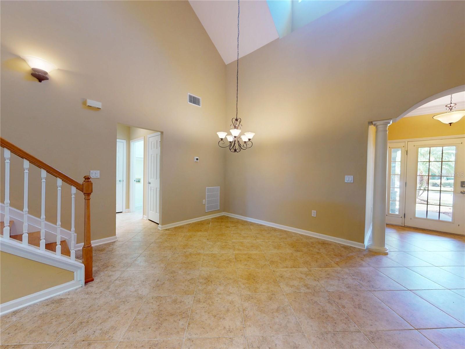 Image 19 of 87 For 1938 Turnbull Lakes Drive