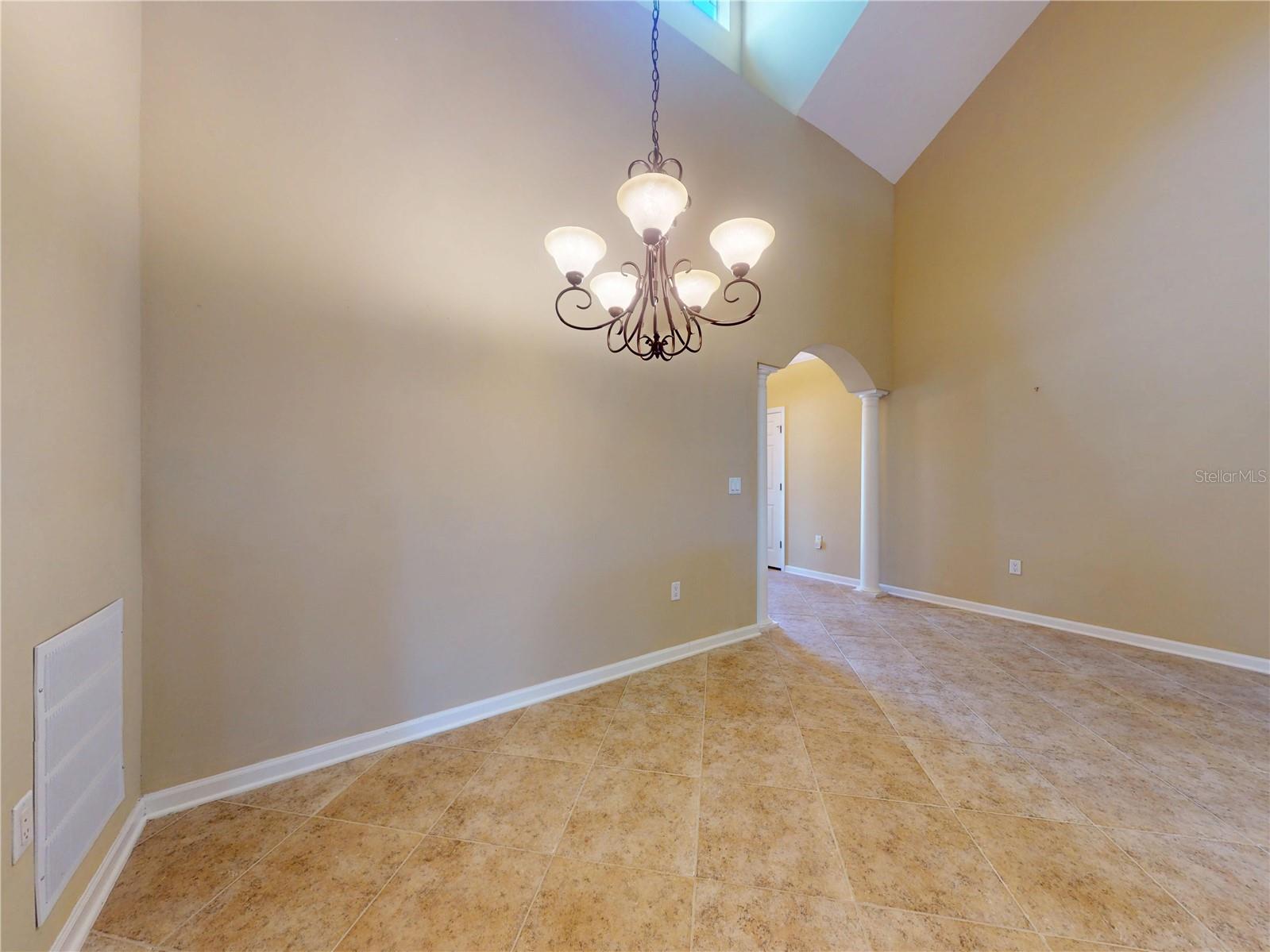 Image 27 of 87 For 1938 Turnbull Lakes Drive