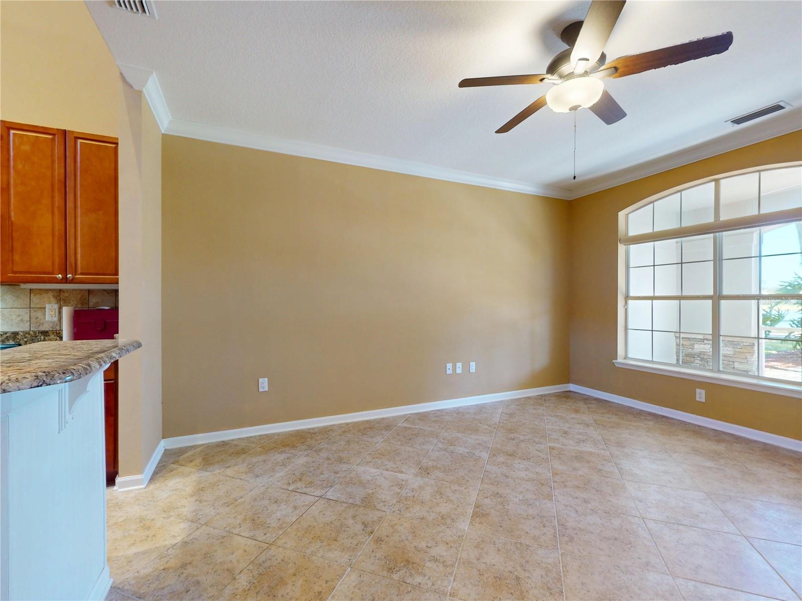 Image 36 of 87 For 1938 Turnbull Lakes Drive