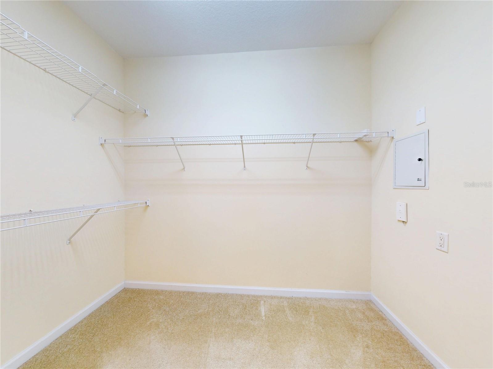 Image 43 of 87 For 1938 Turnbull Lakes Drive