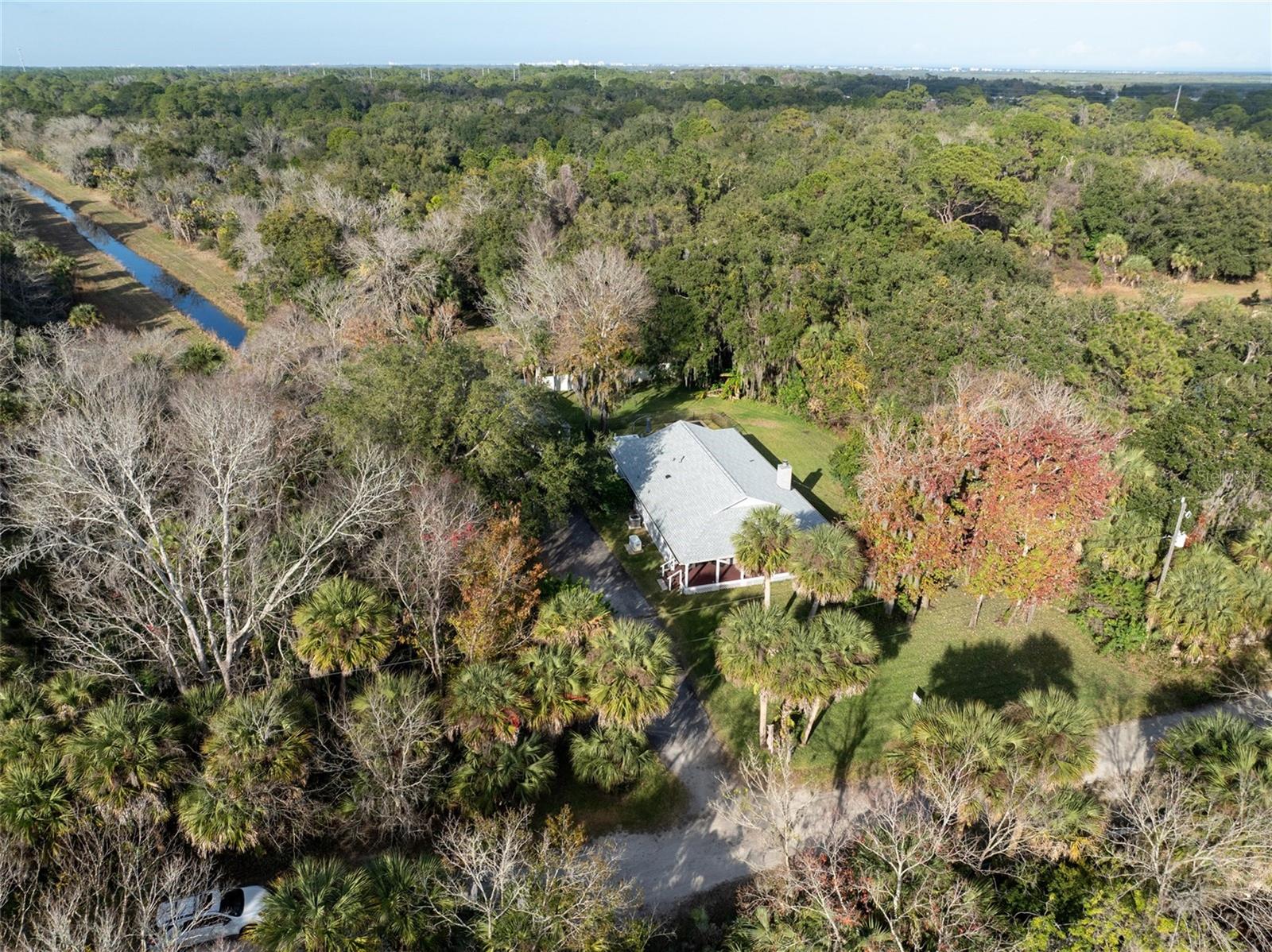 Image 20 of 24 For 4573 Lake James Circle