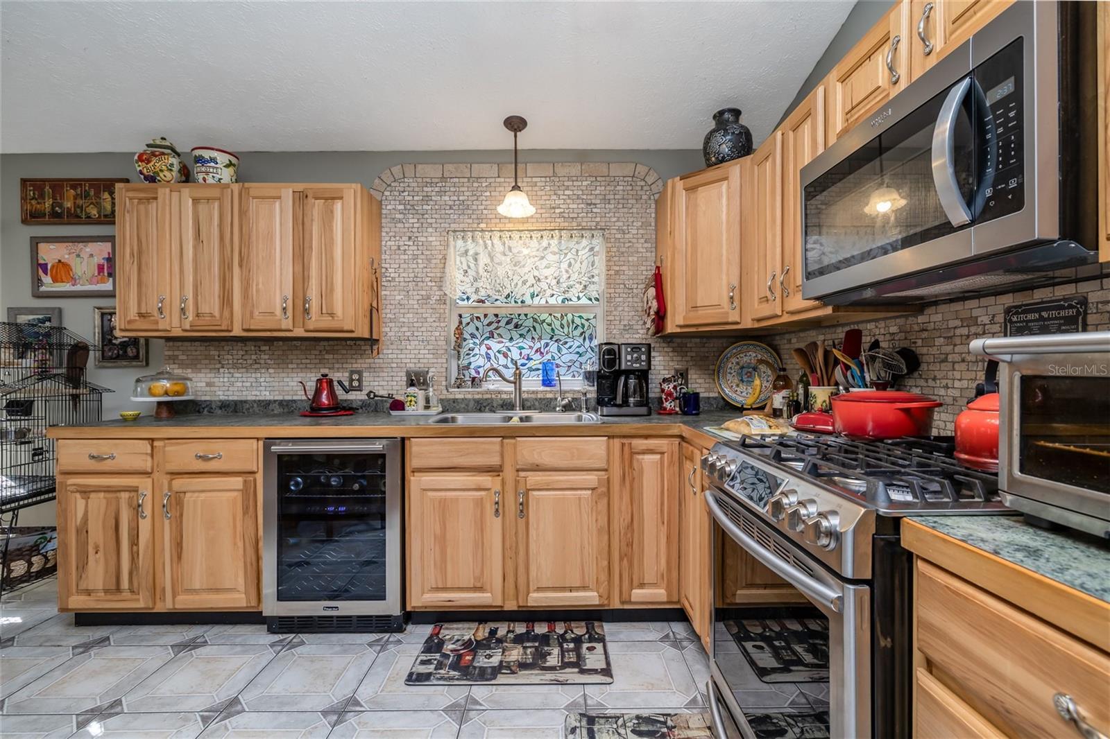 Image 6 of 24 For 4573 Lake James Circle