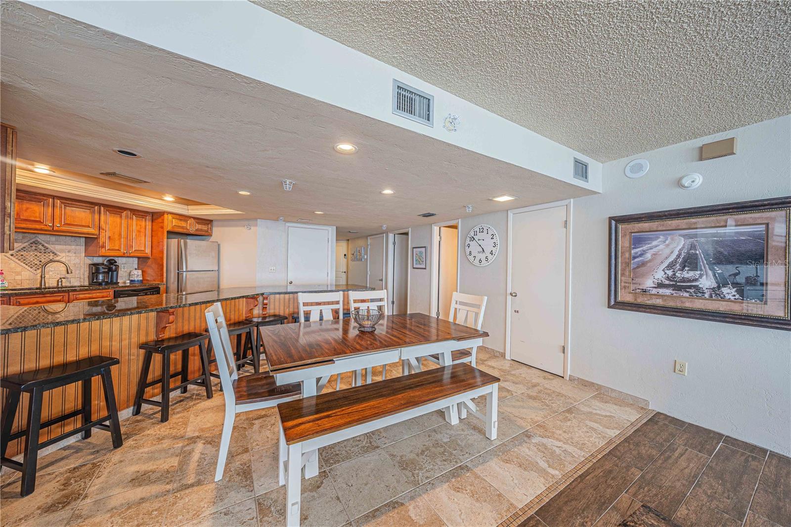 Image 11 of 27 For 3855 Atlantic Avenue 1004