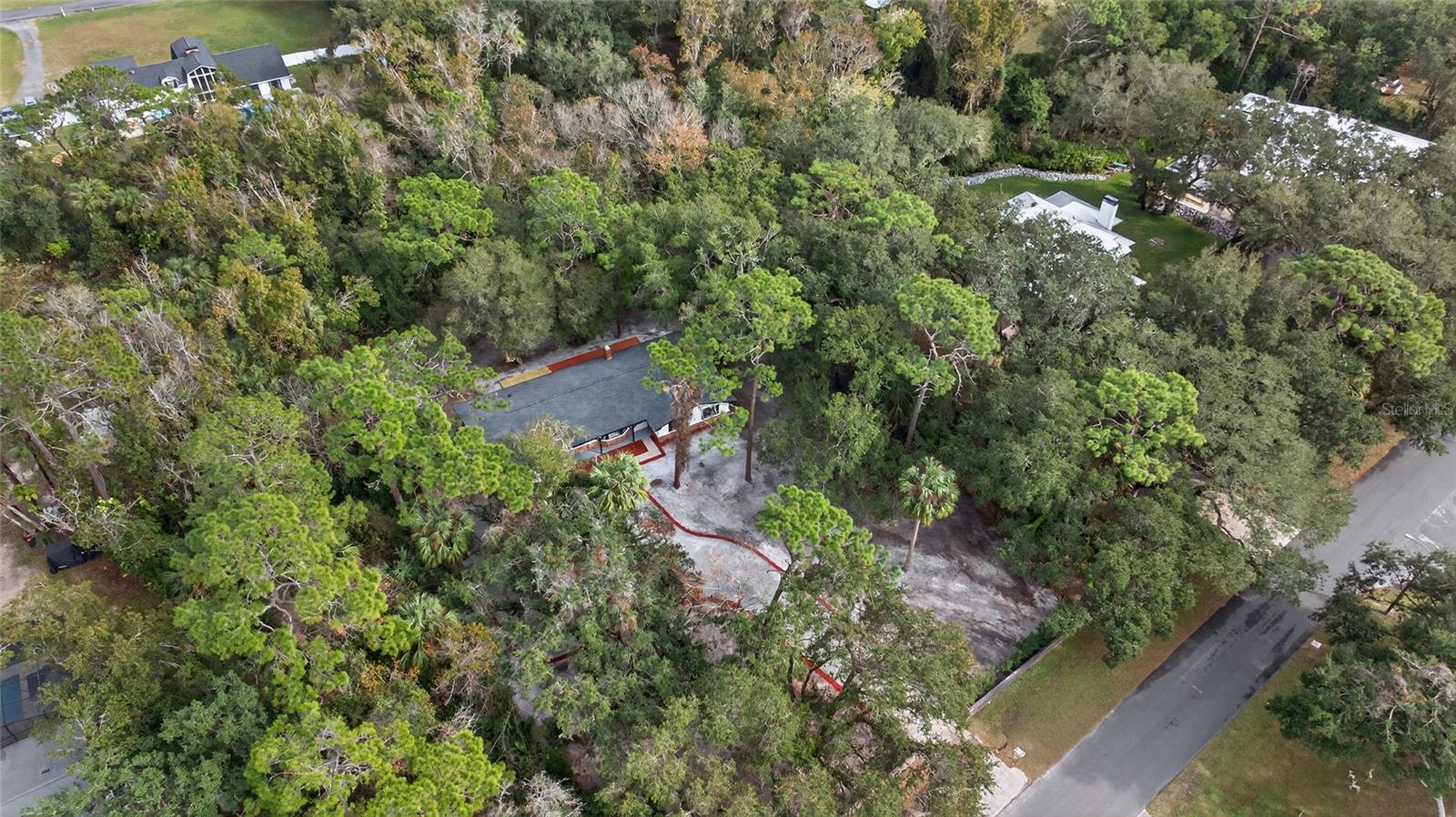 Image 49 of 49 For 310 Country Circle Drive W