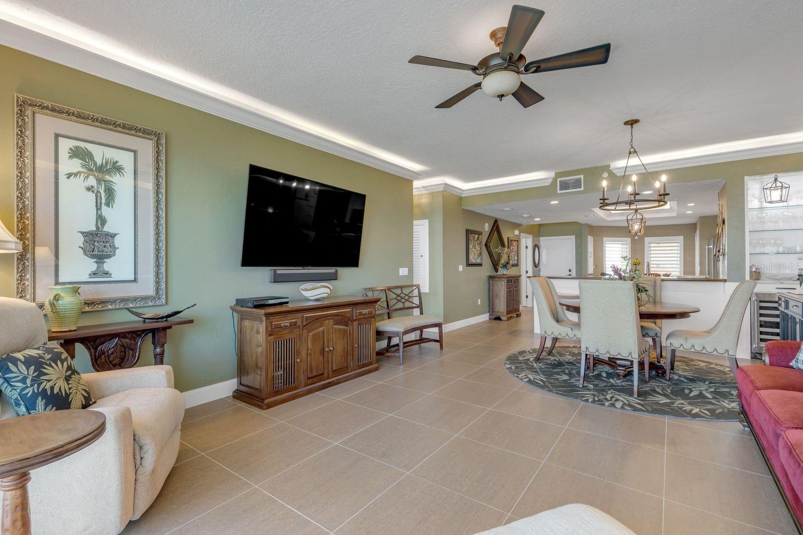 Image 26 of 77 For 257 Minorca Beach Way 1405