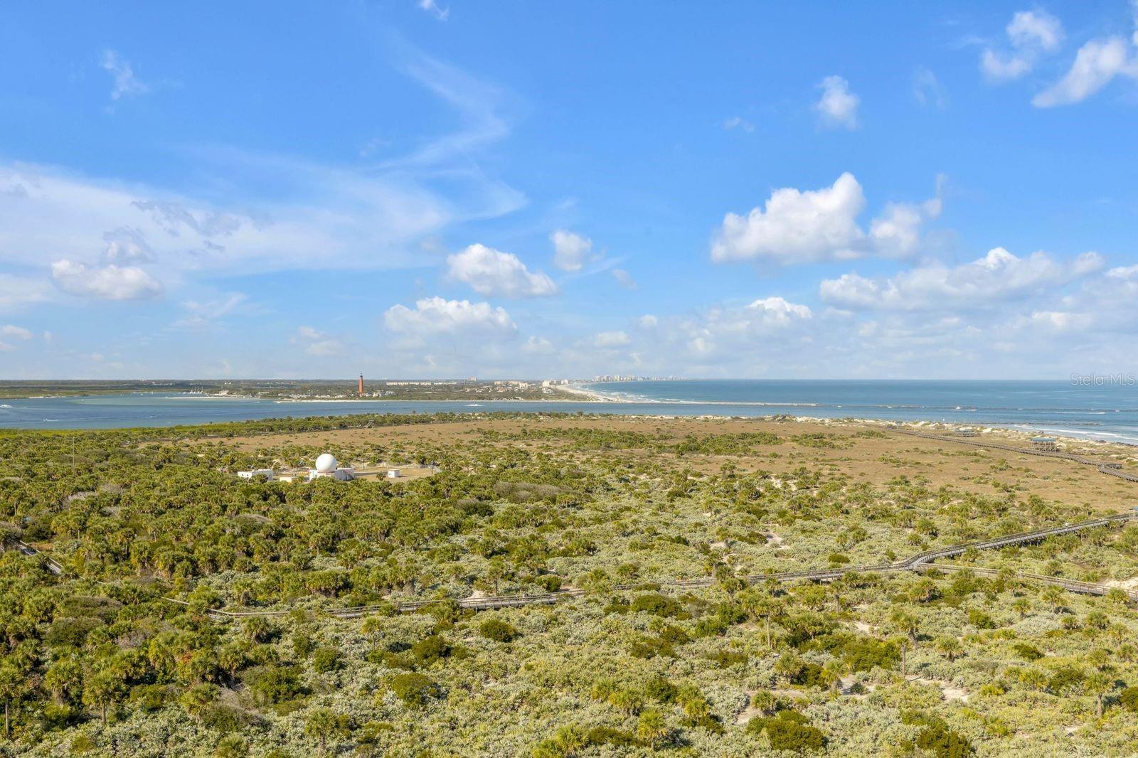 Image 31 of 77 For 257 Minorca Beach Way 1405