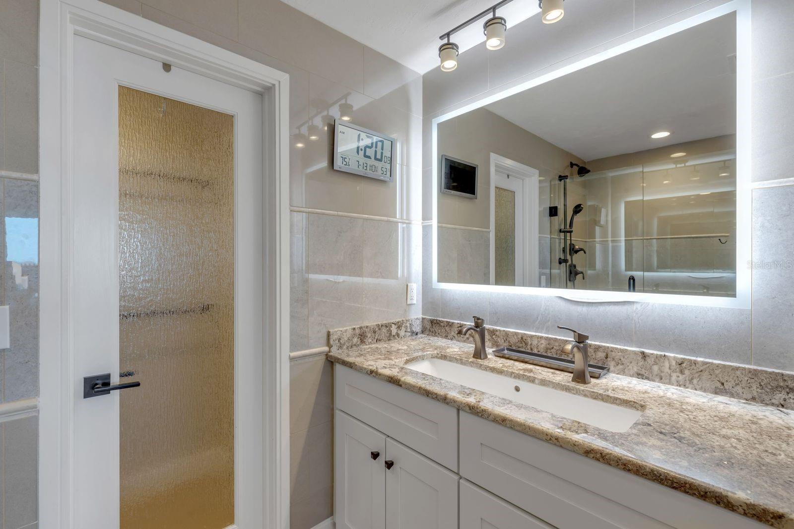 Image 41 of 77 For 257 Minorca Beach Way 1405