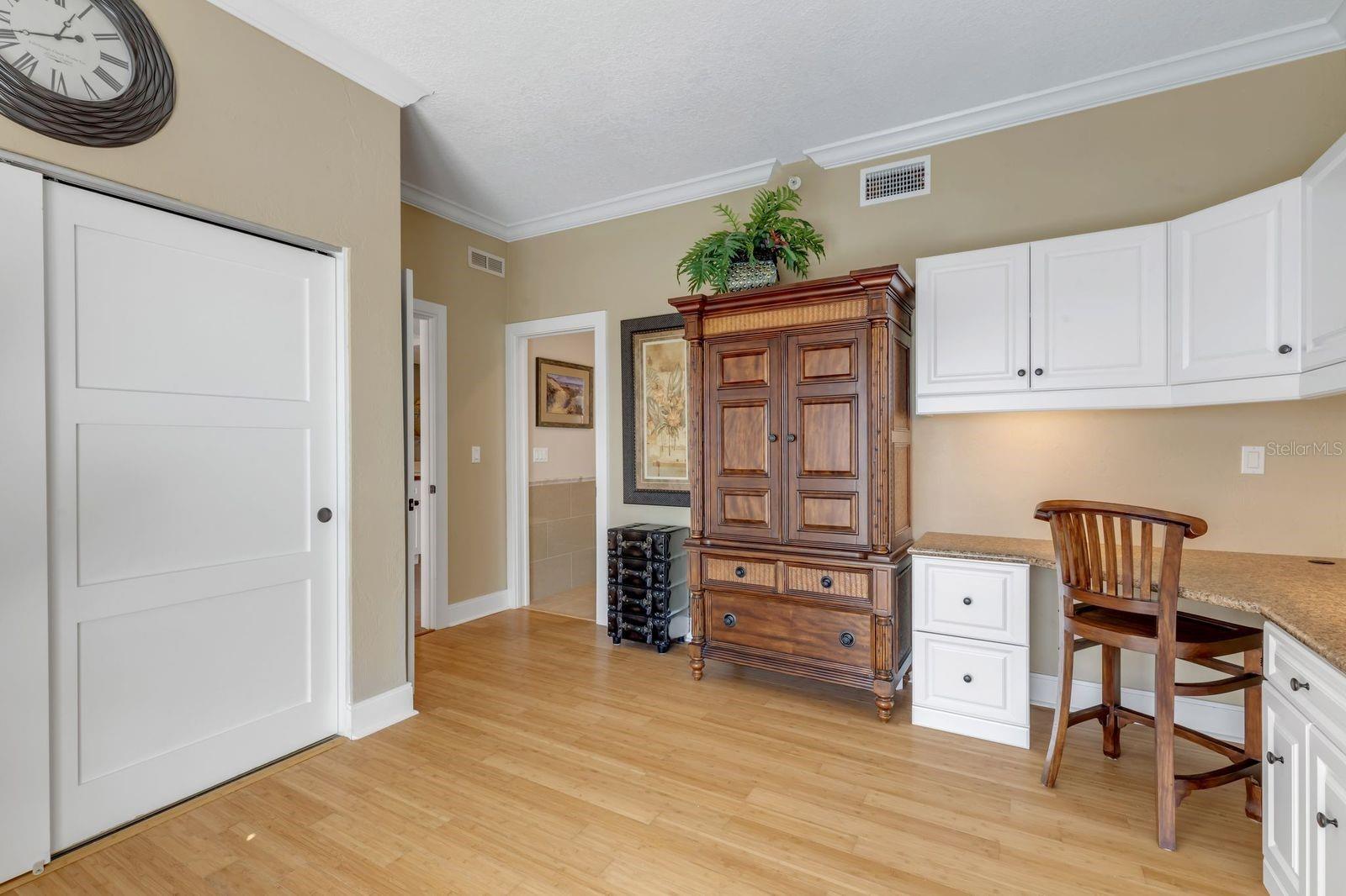 Image 45 of 77 For 257 Minorca Beach Way 1405