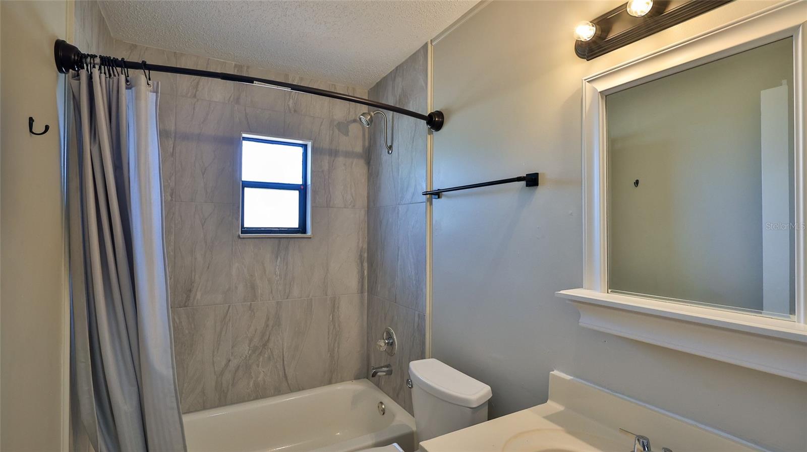 Image 14 of 27 For 1802 Fern Palm Drive