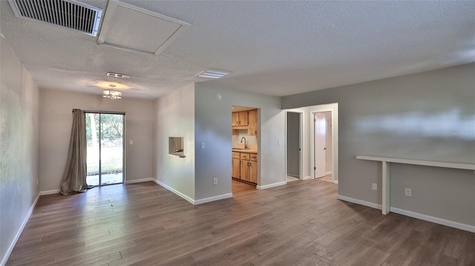 Image 20 of 27 For 1802 Fern Palm Drive