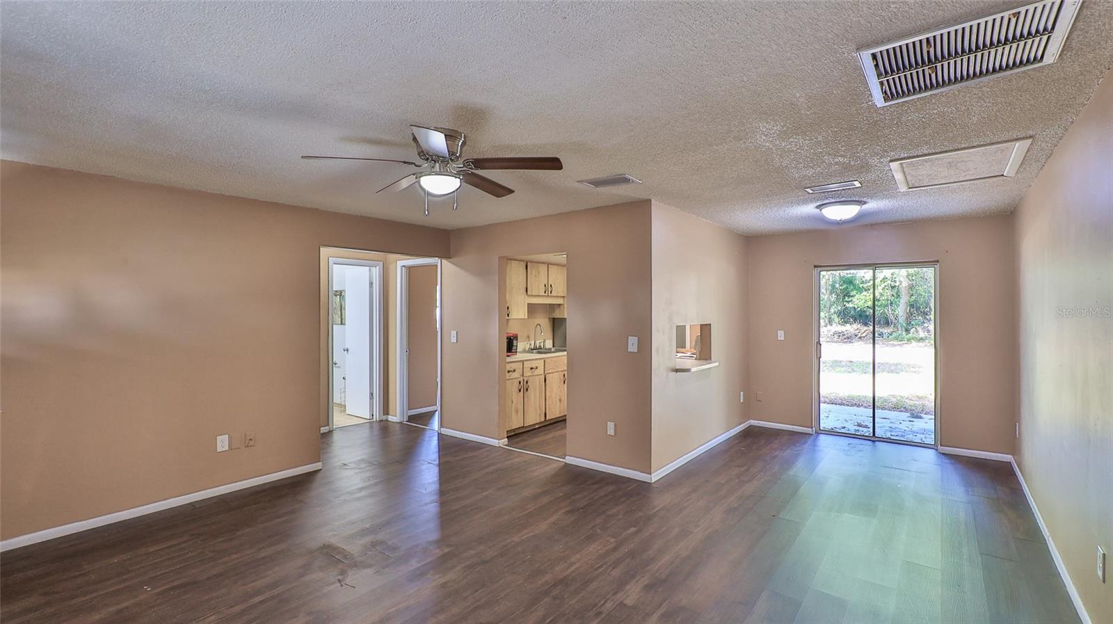 Image 6 of 27 For 1802 Fern Palm Drive