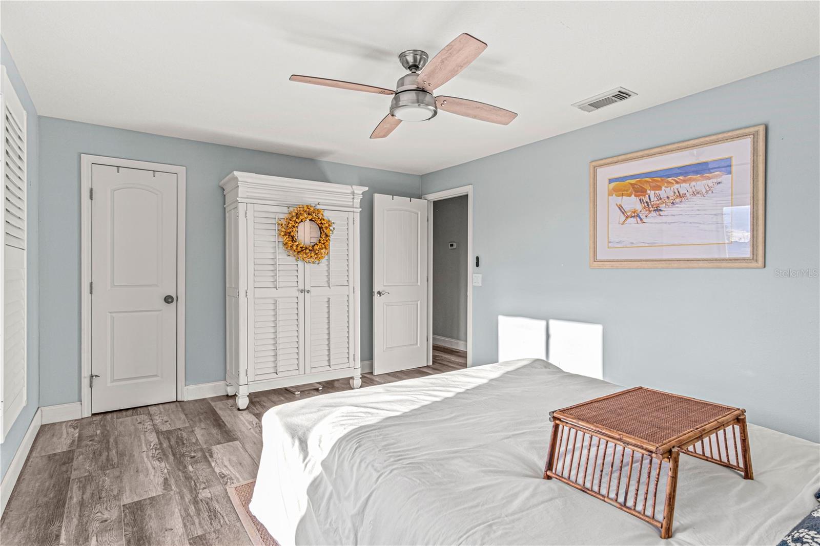 Image 16 of 41 For 4638 Van Kleeck Drive