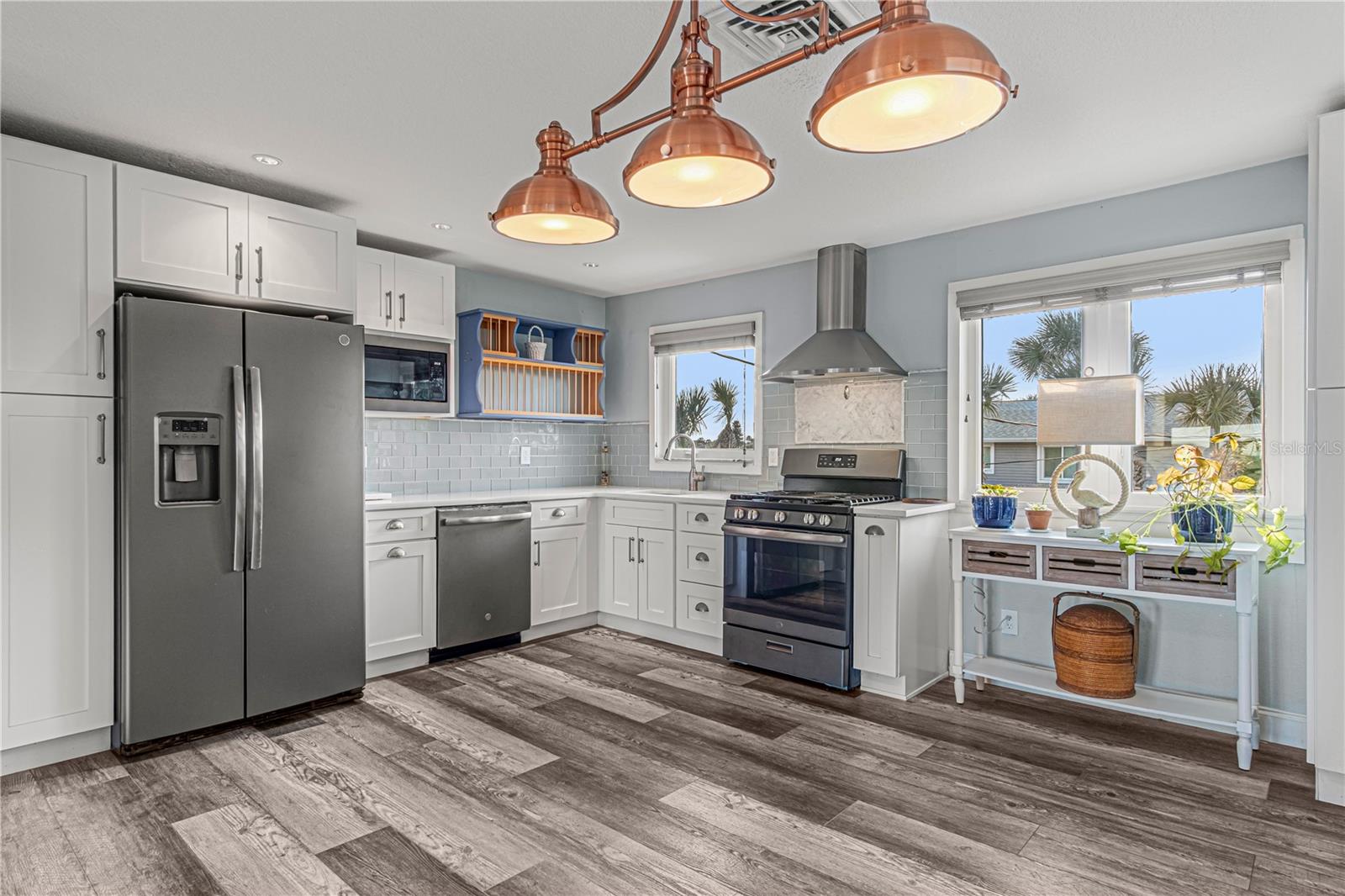 Image 20 of 41 For 4638 Van Kleeck Drive