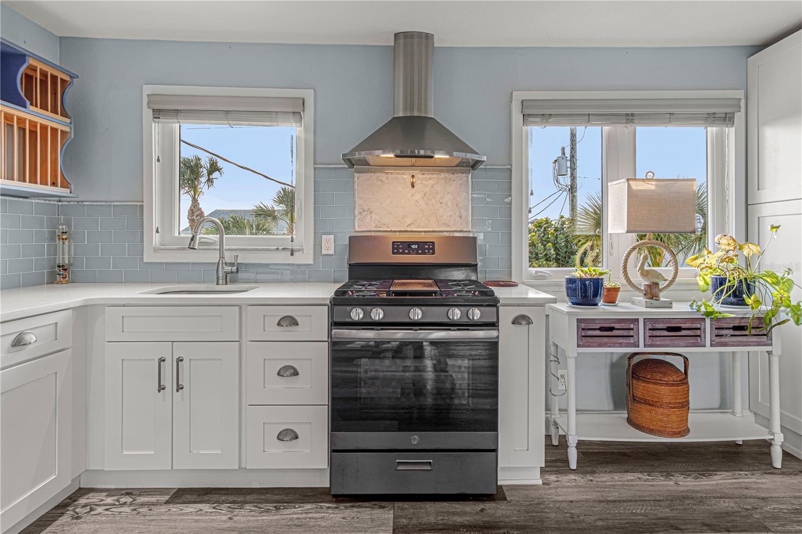 Image 22 of 41 For 4638 Van Kleeck Drive