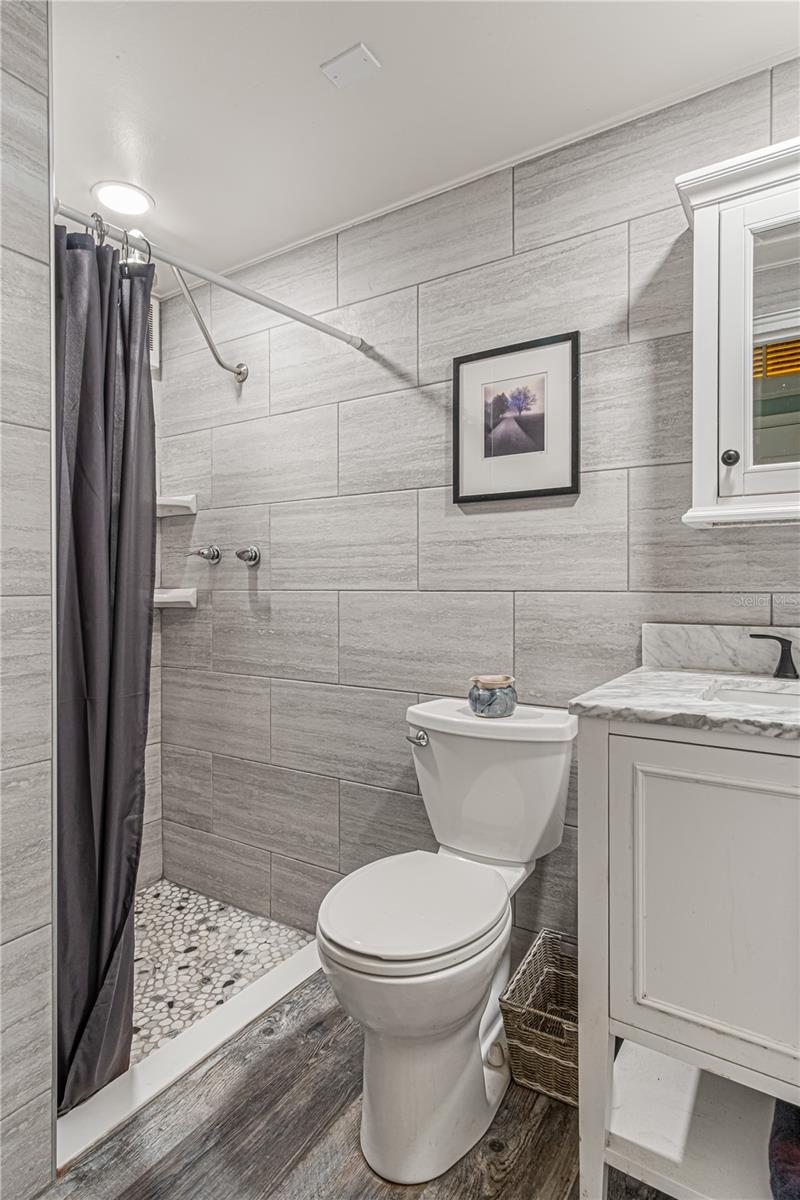 Image 24 of 41 For 4638 Van Kleeck Drive