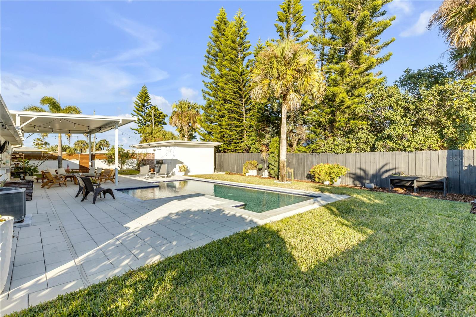 Image 66 of 76 For 905 Peninsula Avenue