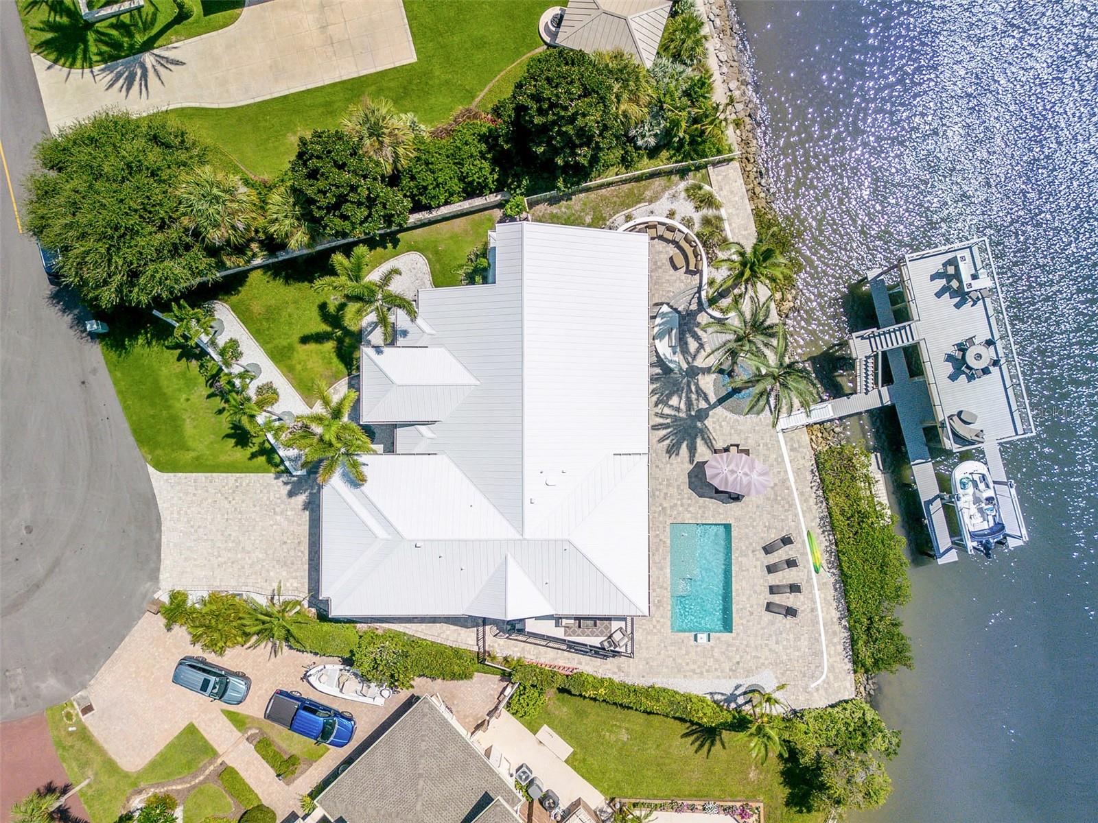 Image 88 of 100 For 444 Quay Assisi Court