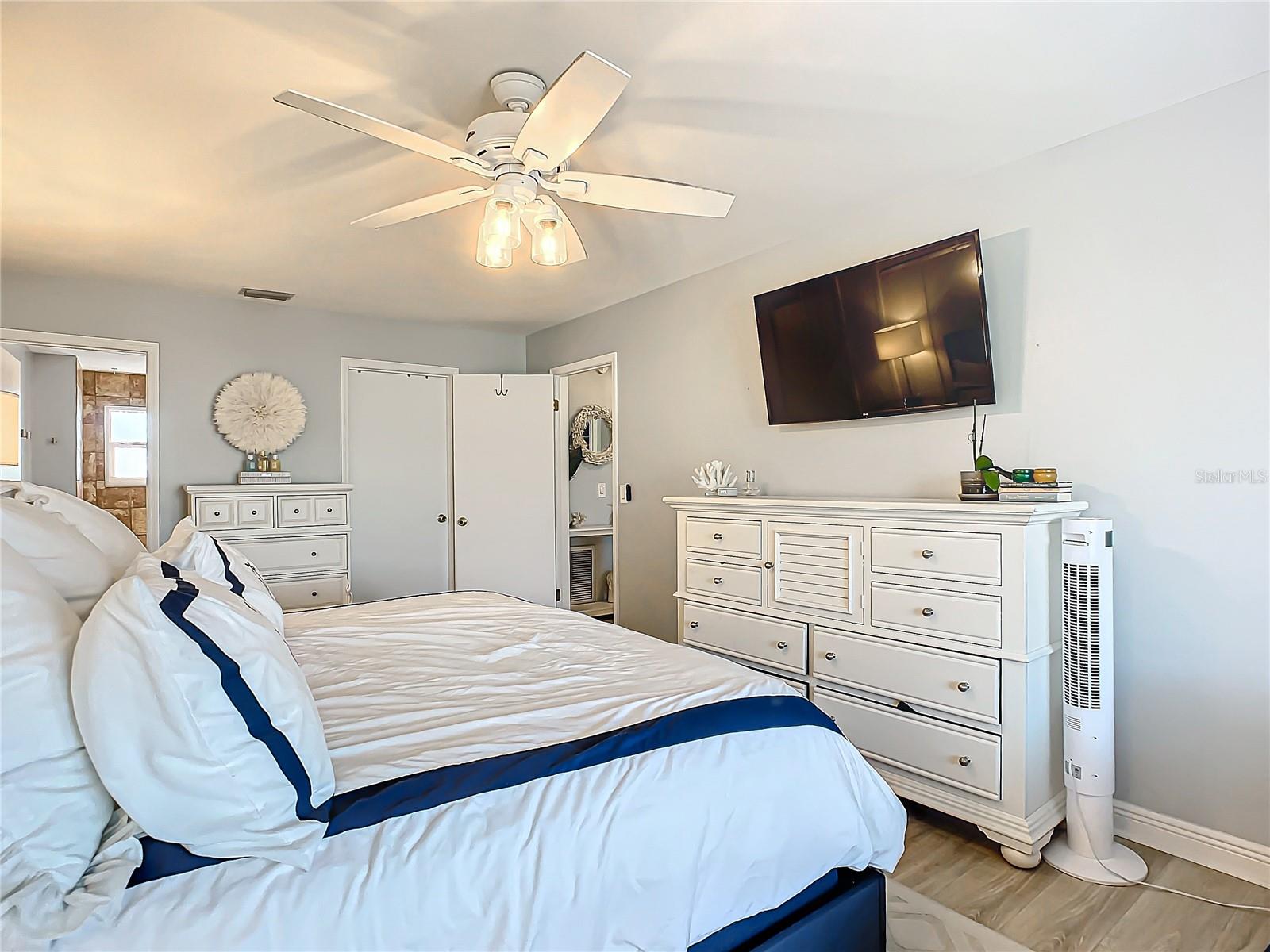 Image 25 of 56 For 742 Laurel Bay Circle