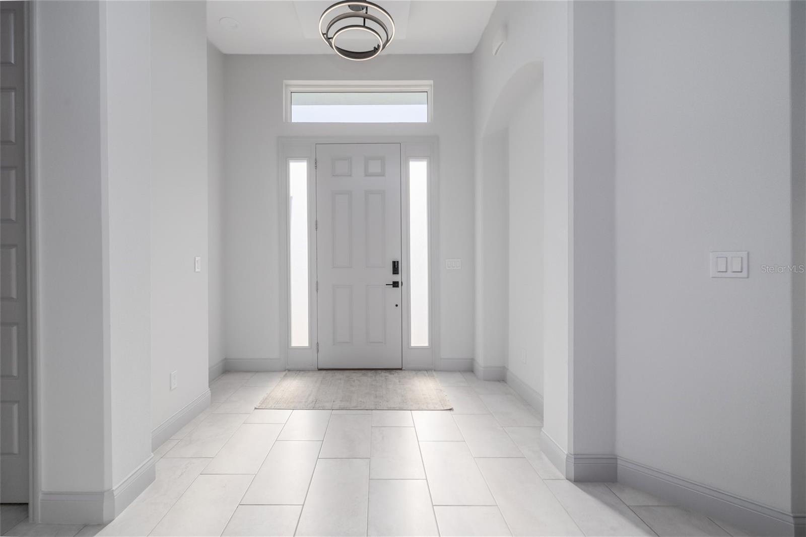 Image 18 of 52 For 1567 Lake Reserve Drive